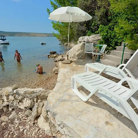 Villa Mt *